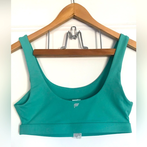 Fabletics low impact sports bra aqua - Picture 2 of 5